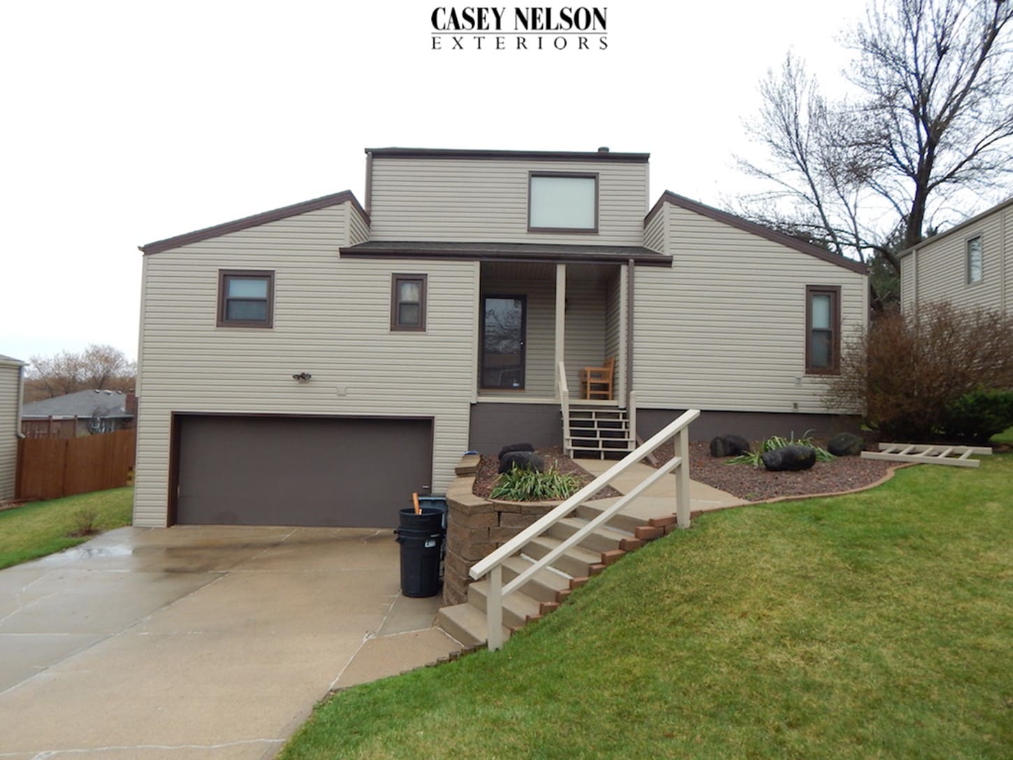 Picture2.1 Mocha siding