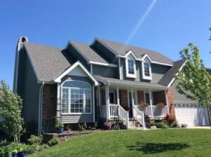 Norandex Siding: Silver, Granite, Seaport